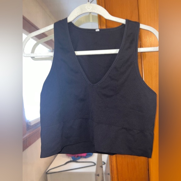 Athleta Ribbed Top - Picture 3 of 4